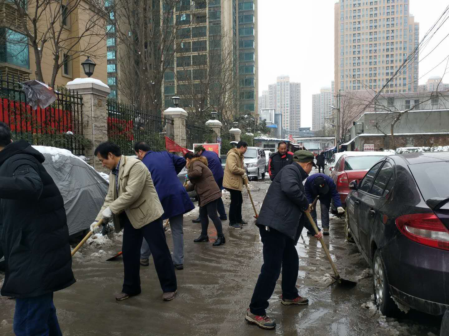 “以雪为令，御雪奋战” 西安工业投资集团再行动
